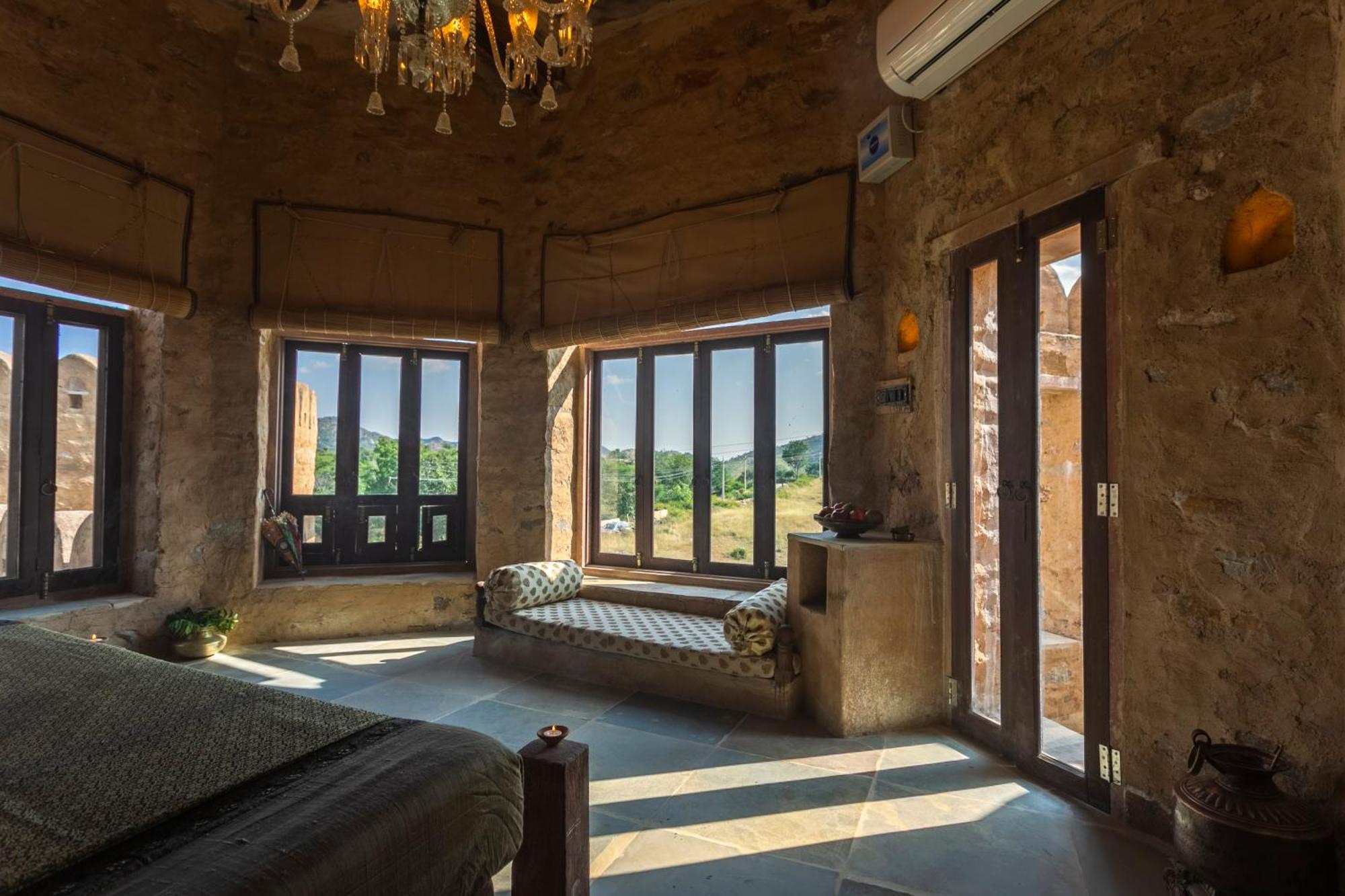 Manmatha A Luxury Retreat Bed & Breakfast Udaipur Bagian luar foto