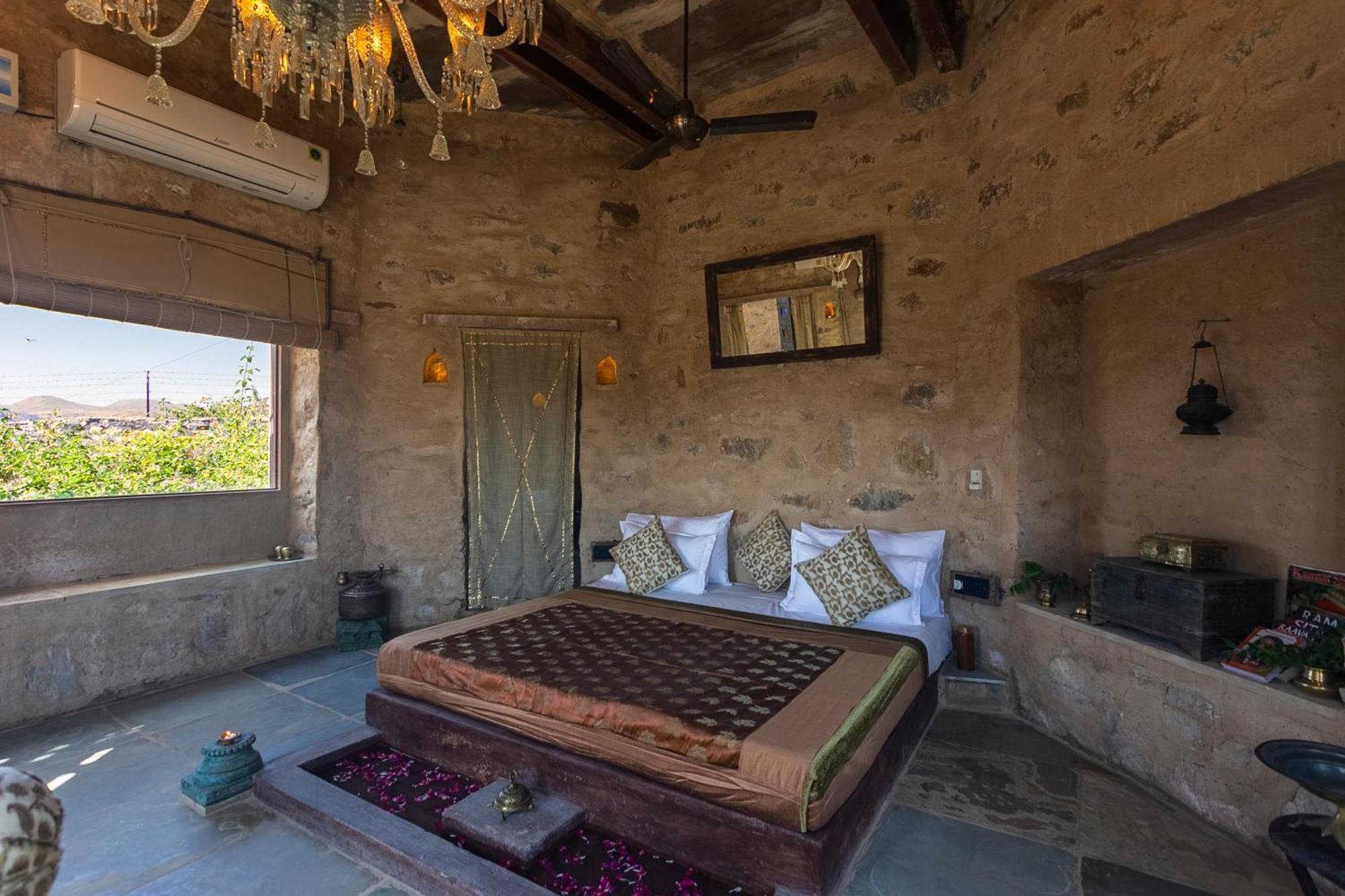 Manmatha A Luxury Retreat Bed & Breakfast Udaipur Bagian luar foto