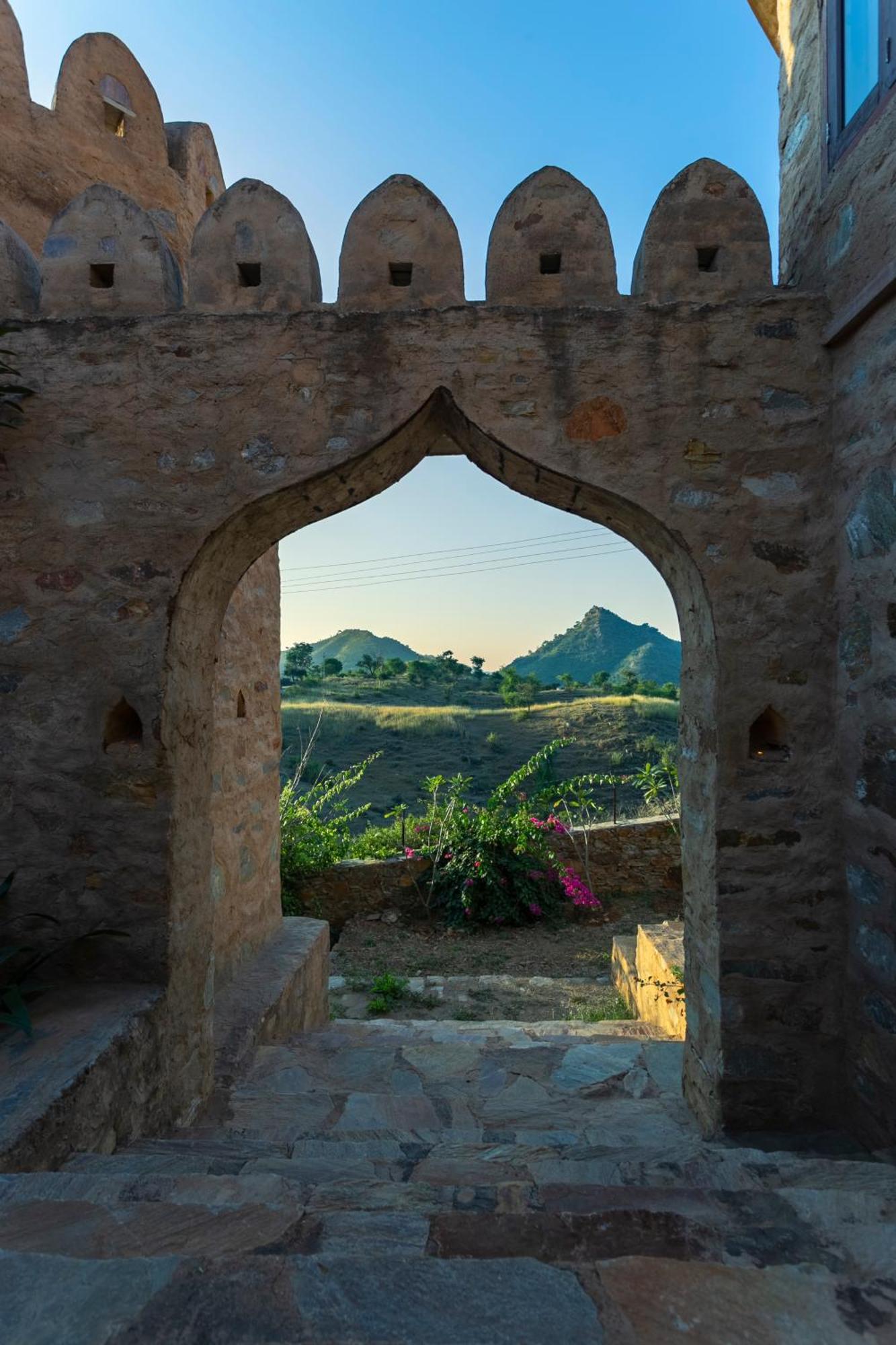 Manmatha A Luxury Retreat Bed & Breakfast Udaipur Bagian luar foto