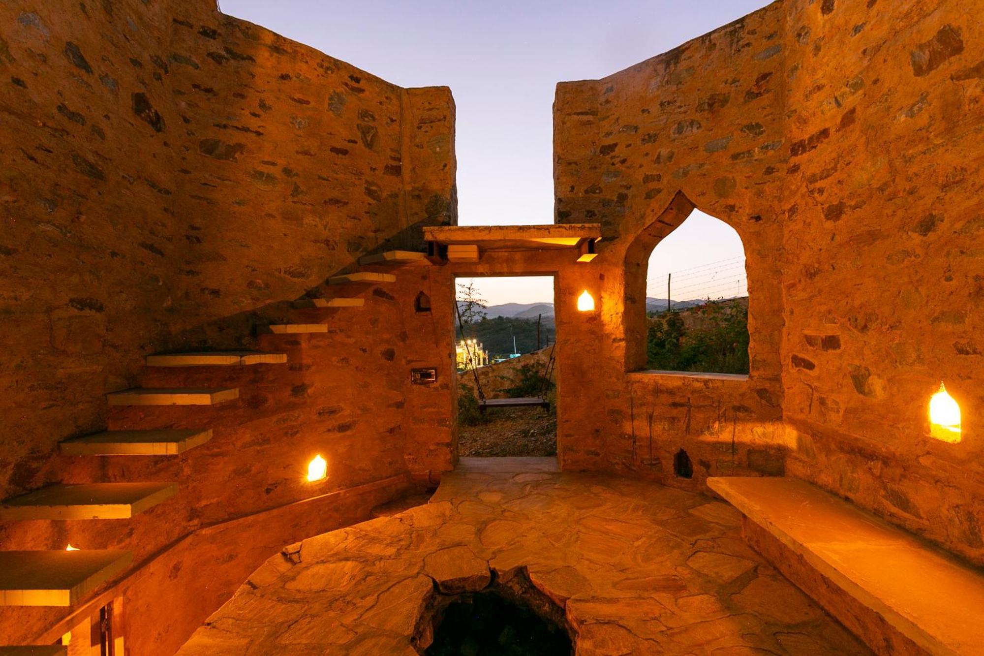 Manmatha A Luxury Retreat Bed & Breakfast Udaipur Bagian luar foto