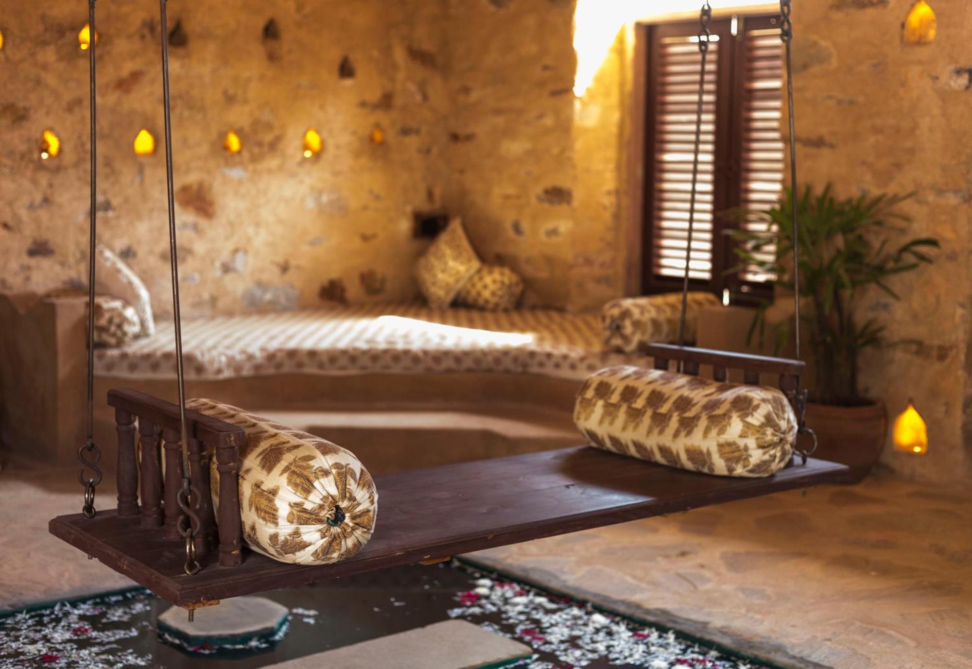 Manmatha A Luxury Retreat Bed & Breakfast Udaipur Bagian luar foto